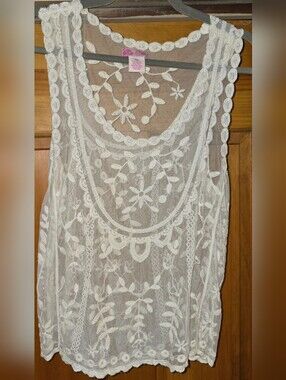 Candie's Pink Embroidered Lace Top